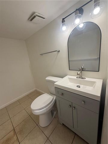 4366 Hopkins Lake Drive, Duluth, GA 30096