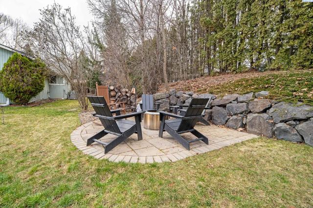 835 SE Sunnymead Way, Pullman, WA 99163