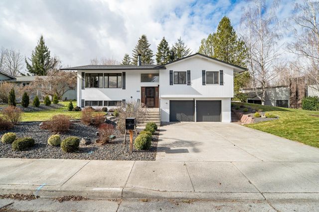 835 SE Sunnymead Way, Pullman, WA 99163