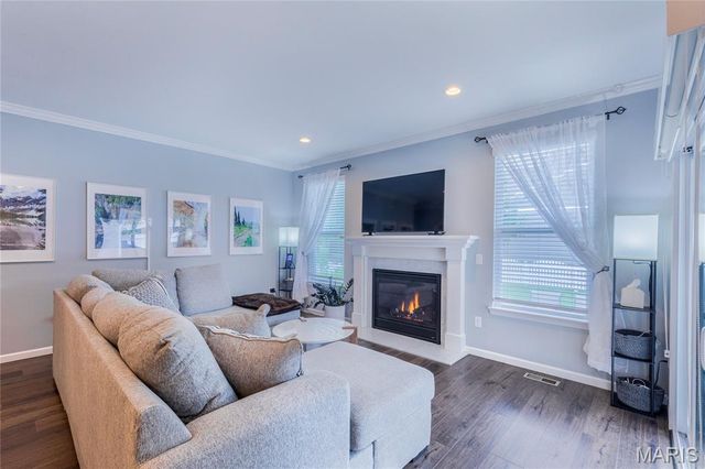 1105 Hudson Heights Court, St Louis, MO 63119
