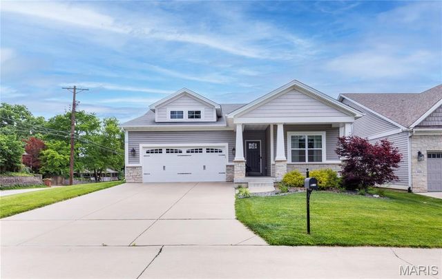 1105 Hudson Heights Court, St Louis, MO 63119