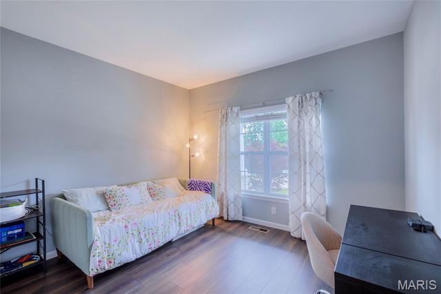 1105 Hudson Heights Court, St Louis, MO 63119