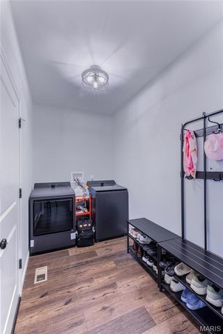 1105 Hudson Heights Court, St Louis, MO 63119