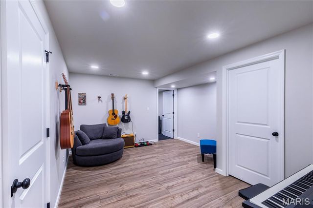 1105 Hudson Heights Court, St Louis, MO 63119