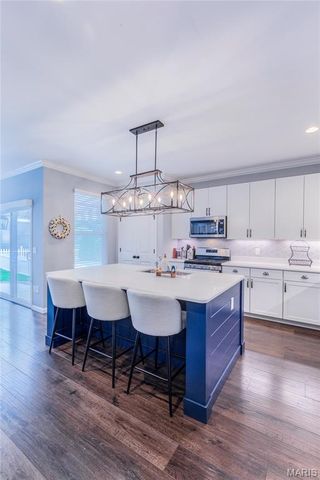 1105 Hudson Heights Court, St Louis, MO 63119