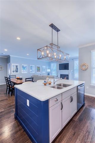 1105 Hudson Heights Court, St Louis, MO 63119
