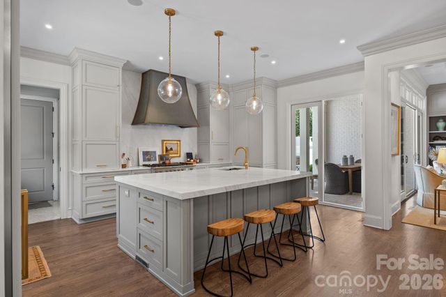 18710 Peninsula Cove Lane, Cornelius, NC 28031