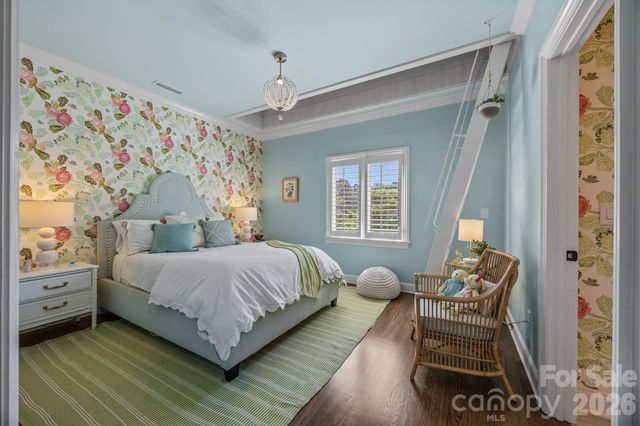 18710 Peninsula Cove Lane, Cornelius, NC 28031