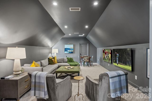 18710 Peninsula Cove Lane, Cornelius, NC 28031