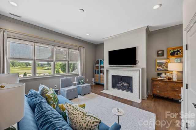 18710 Peninsula Cove Lane, Cornelius, NC 28031