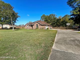 55281 YELLOW JACKET Drive, Callahan, FL 32011