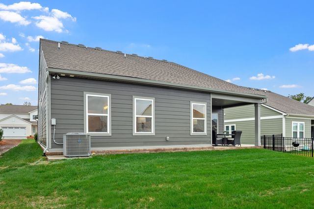 1925 Hildebrand Lane, Columbia, TN 38401