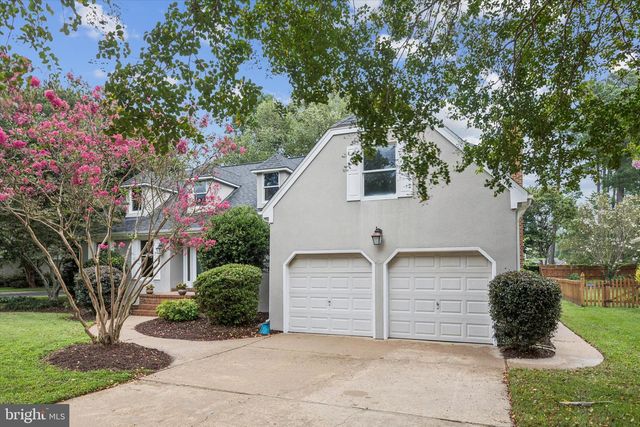 720 ELDERBERRY CT, Chesapeake, VA 23320