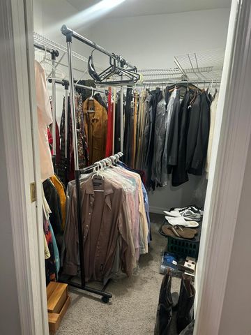 8812 SE Sandridge Avenue, Hobe Sound, FL 33455