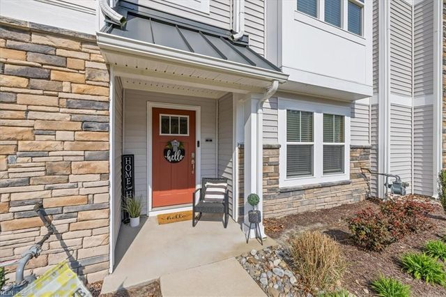 1003 Opal St 101, Suffolk, VA 23435