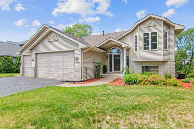 8417 Ashford Road, Woodbury, MN 55125