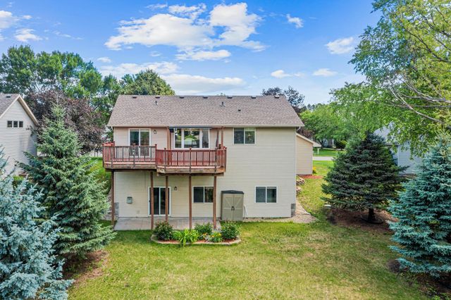 8417 Ashford Road, Woodbury, MN 55125