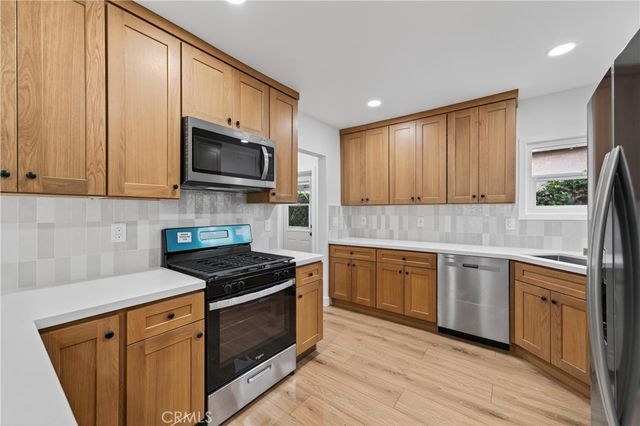 2021 N Hicks, Los Angeles, CA 90032