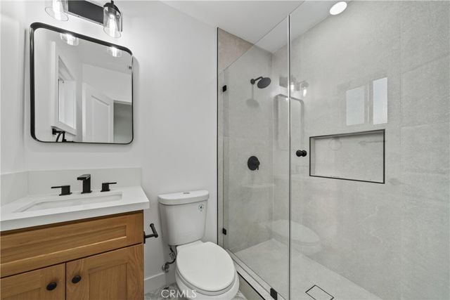 2021 N Hicks, Los Angeles, CA 90032