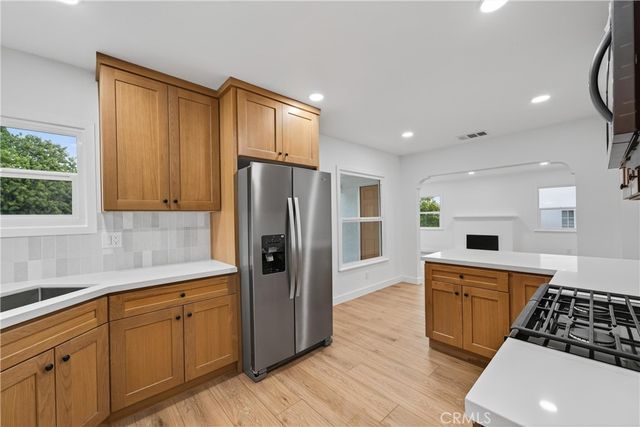 2021 N Hicks, Los Angeles, CA 90032