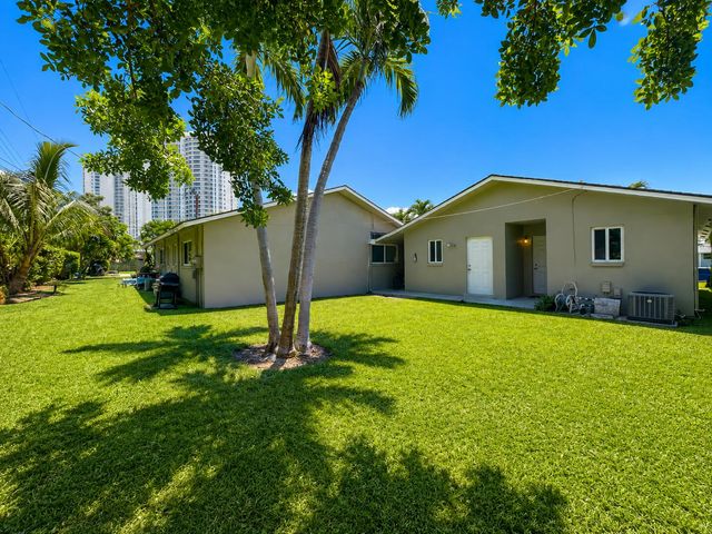 1232 Cabana Road 1, Singer Island, FL 33404