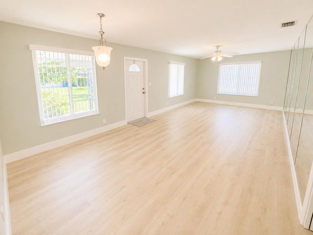1232 Cabana Road 1, Singer Island, FL 33404