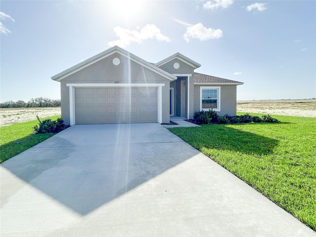 2117 EMMA LANE, Lake Wales, FL 33898