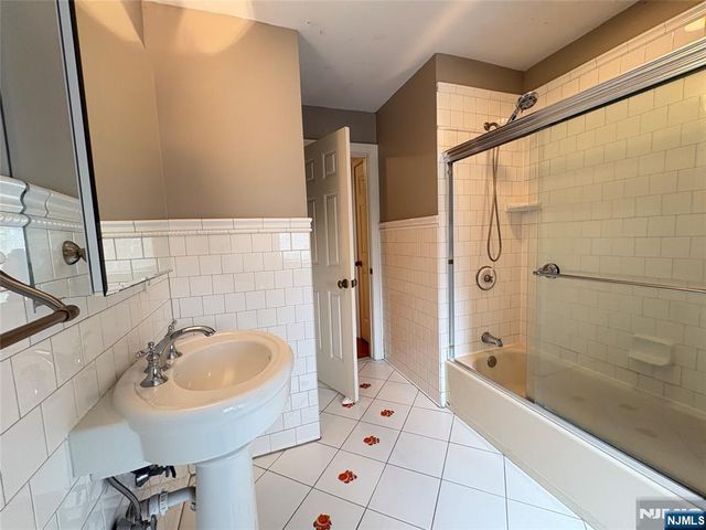 38 Walthery Avenue, Ridgewood, NJ 07450