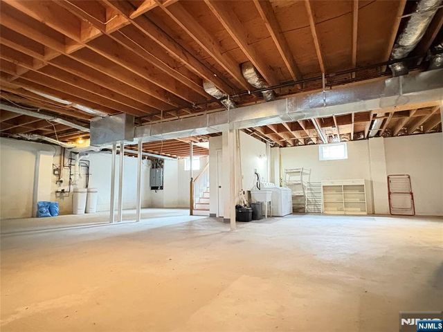 38 Walthery Avenue, Ridgewood, NJ 07450