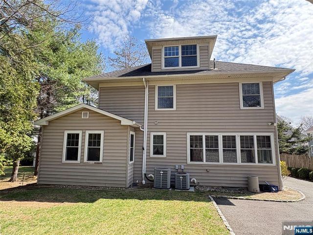 38 Walthery Avenue, Ridgewood, NJ 07450