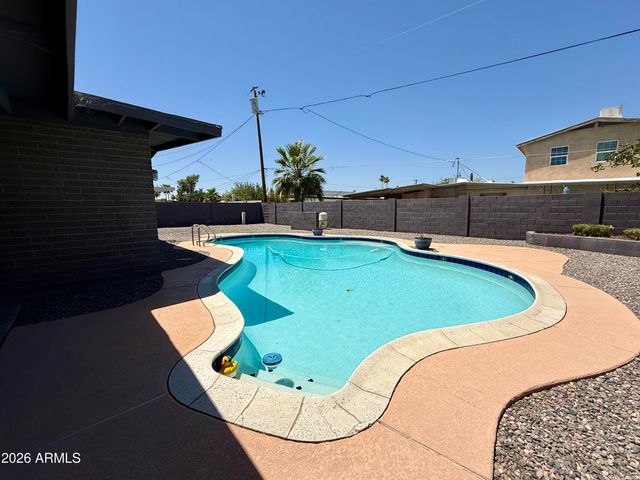 3702 E Paradise Drive, Phoenix, AZ 85028