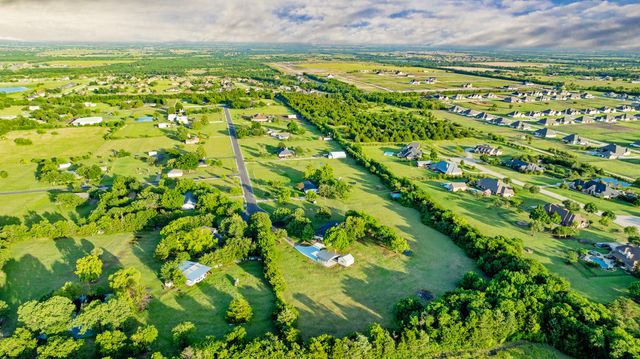931 Meadow Drive, Rockwall, TX 75032