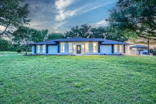 931 Meadow Drive, Rockwall, TX 75032