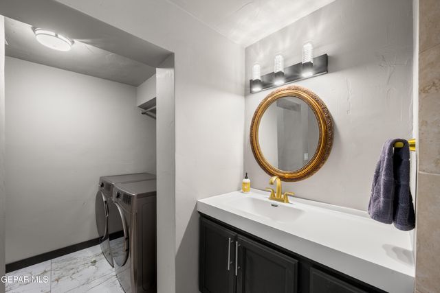 516 N SATELLITE Drive, El Paso, TX 79912