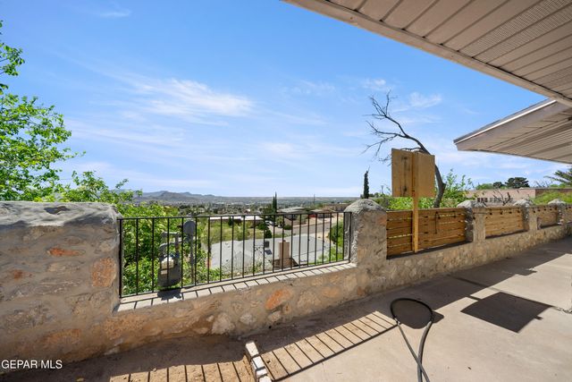 516 N SATELLITE Drive, El Paso, TX 79912