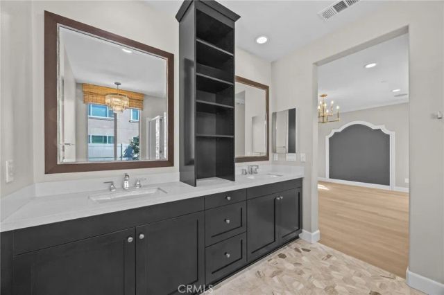 2828 Villa Catalonia Court, Corona, CA 92881