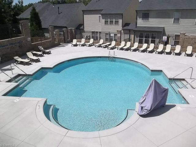 4806 Sterling Brooke Lane, Winston-salem, NC 27103