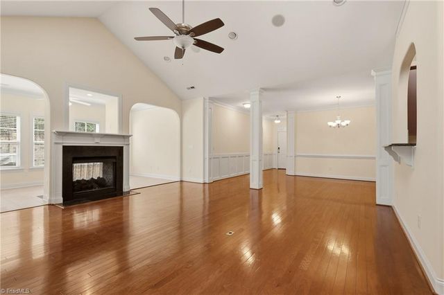 4806 Sterling Brooke Lane, Winston-salem, NC 27103