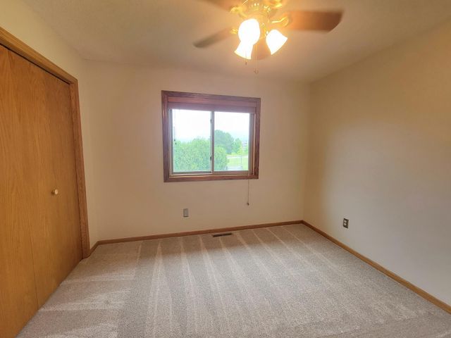 1657 148th Lane NW, Andover, MN 55304