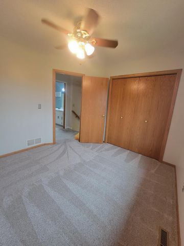 1657 148th Lane NW, Andover, MN 55304