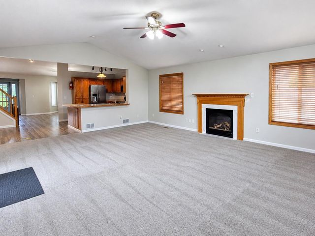 1657 148th Lane NW, Andover, MN 55304