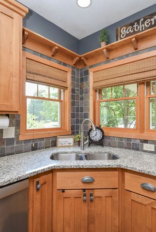11315 Goose Lake Parkway, Maple Grove, MN 55369