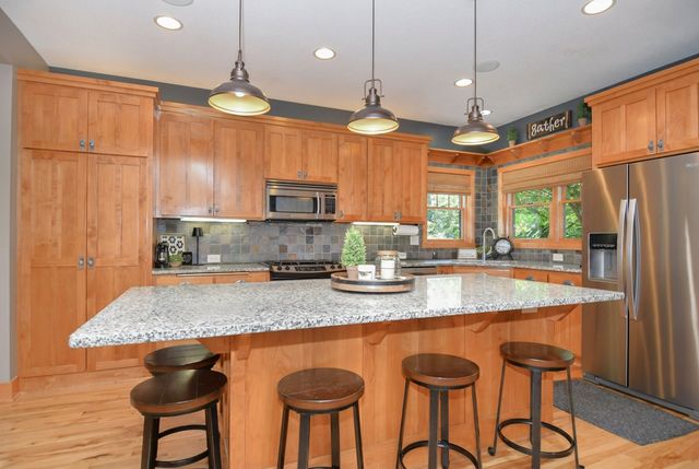 11315 Goose Lake Parkway, Maple Grove, MN 55369