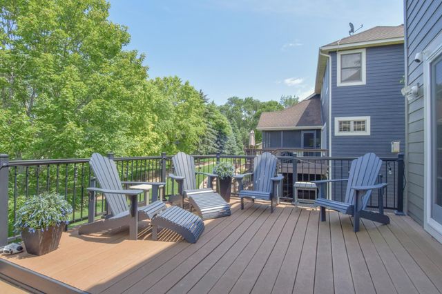 11315 Goose Lake Parkway, Maple Grove, MN 55369