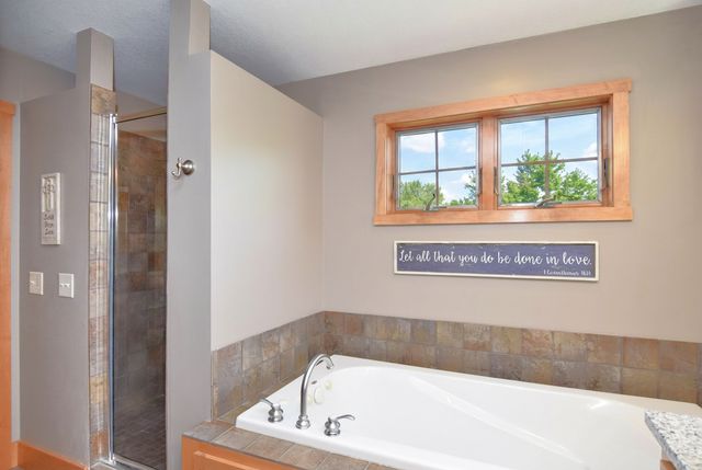 11315 Goose Lake Parkway, Maple Grove, MN 55369
