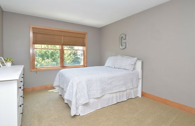 11315 Goose Lake Parkway, Maple Grove, MN 55369