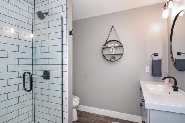11315 Goose Lake Parkway, Maple Grove, MN 55369