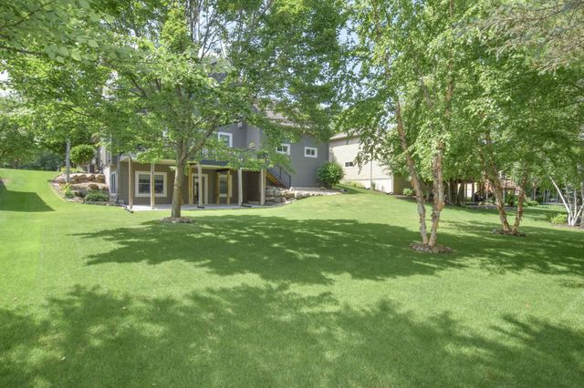 11315 Goose Lake Parkway, Maple Grove, MN 55369