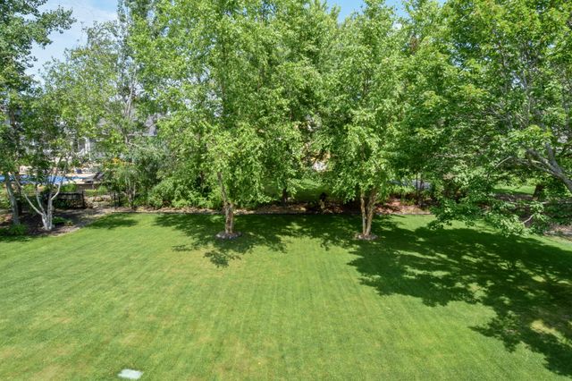 11315 Goose Lake Parkway, Maple Grove, MN 55369