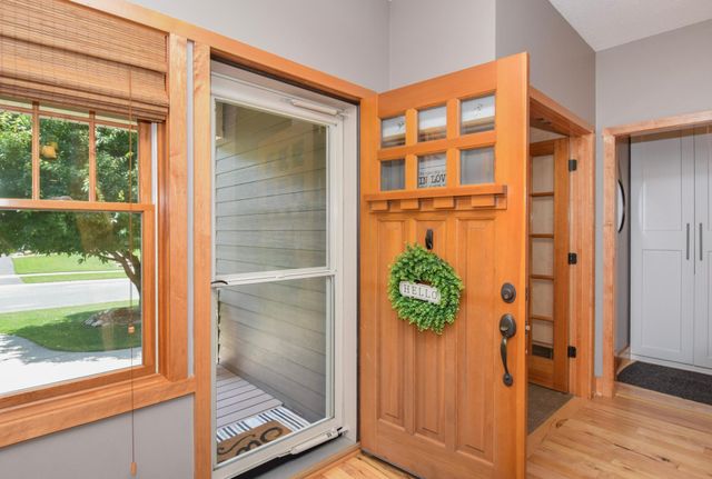 11315 Goose Lake Parkway, Maple Grove, MN 55369